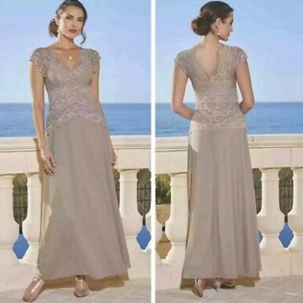 Final $10 /Midnight Velvet   "Ebellished Knit Lace Maxi Dress" Sz. S Tan